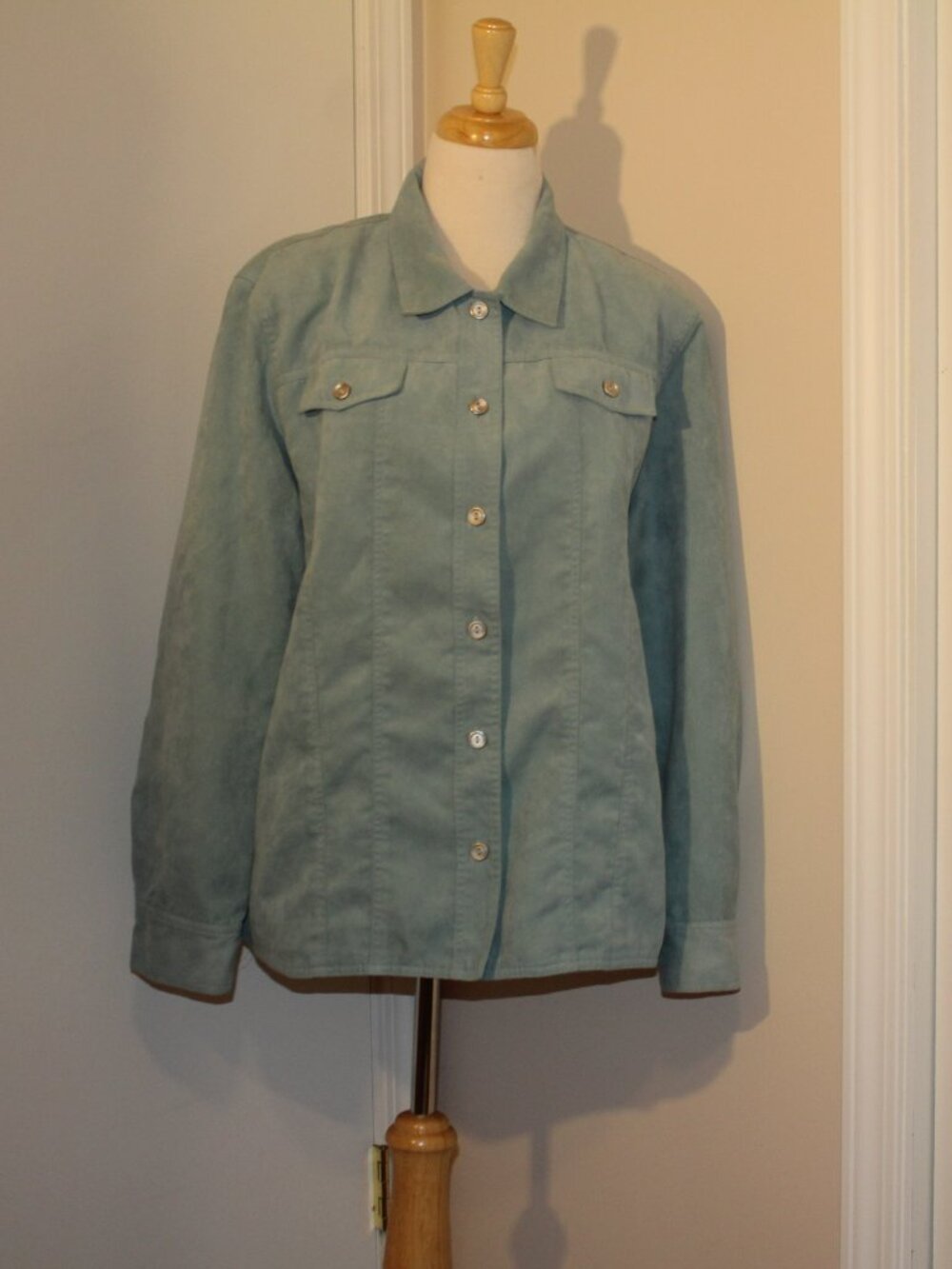 Alfred Dunner Plus Size 20 Suede Feel Front Button Jacket